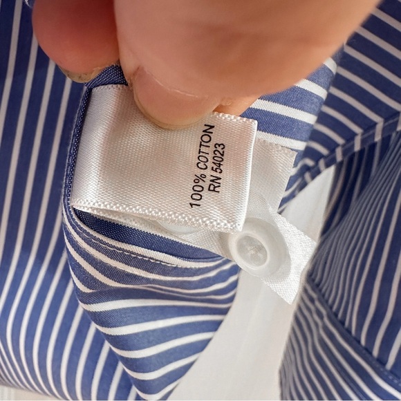 Banana Republic Striped Button Down Dress Shirt Blue
white sz Large - Picture 4 of 4